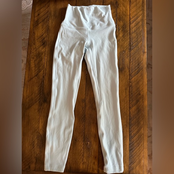 Lululemon Align high rise 25’’ size 2. - Picture 2 of 7